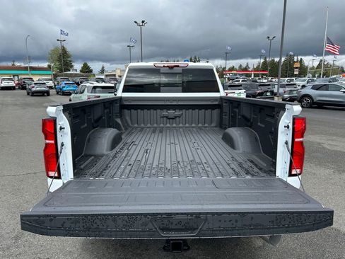 New 2025 Chevrolet Silverado 3500 High Country w/ High Country Premium Package image 24