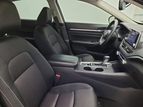 Used 2019 Nissan Altima 2.5 SV image 21