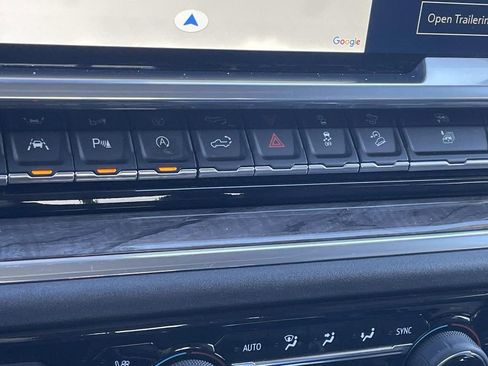 Used 2023 Chevrolet Silverado 1500 LTZ w/ LTZ Premium Package image 23