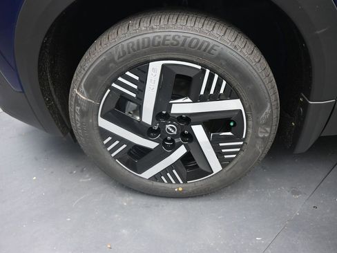 New 2026 Nissan Kicks SV image 25