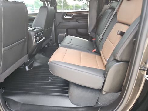 Used 2024 Chevrolet Silverado 2500 High Country AWD/4WD image 24
