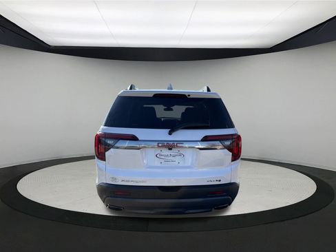 Used 2022 GMC Acadia AT4 w/ Technology Package image 6