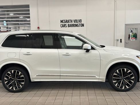 New 2026 Volvo XC90 T8 Ultra w/ Protection Package Premier AWD/4WD image 4