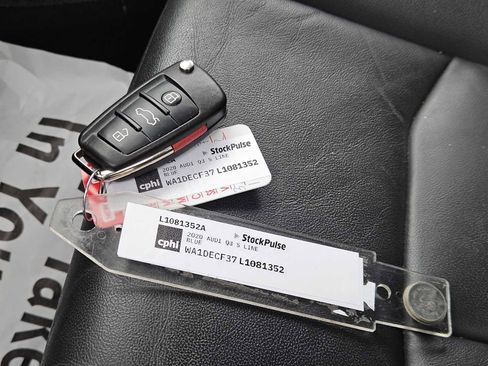 Used 2020 Audi Q3 2.0T Premium w/ Convenience Package image 33