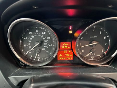 Used 2012 BMW Z4 sDrive28i w/ Sport Pkg image 18