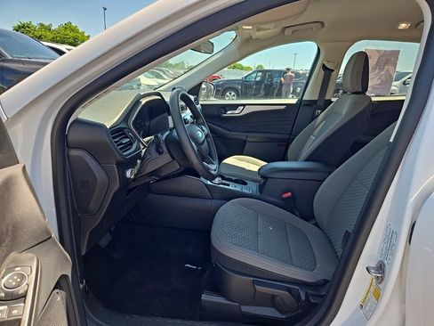 Used 2021 Ford Escape SE FWD image 6