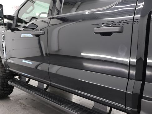 Used 2025 Ford F350 XLT w/ Tremor Off-Road Package AWD/4WD image 30