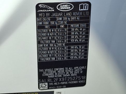New 2026 Land Rover Discovery Dynamic SE AWD/4WD image 21