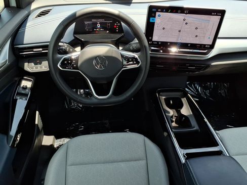 Certified 2025 Volkswagen ID.4 Pro S Plus AWD/4WD image 25