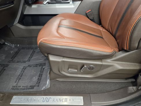 Used 2022 Ford F250 King Ranch w/ King Ranch Ultimate Package image 22