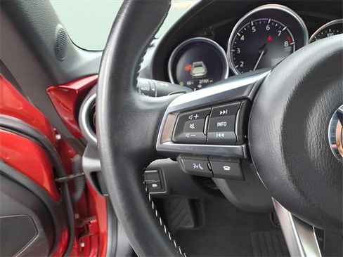 Used 2024 MAZDA MX-5 Miata RF Grand Touring image 13