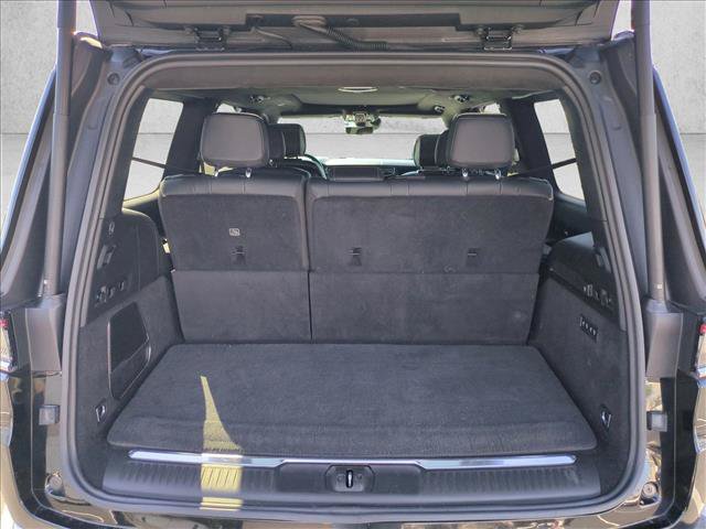 Used 2022 Jeep Grand Wagoneer Series II w/ Convenience Group III AWD/4WD image 6