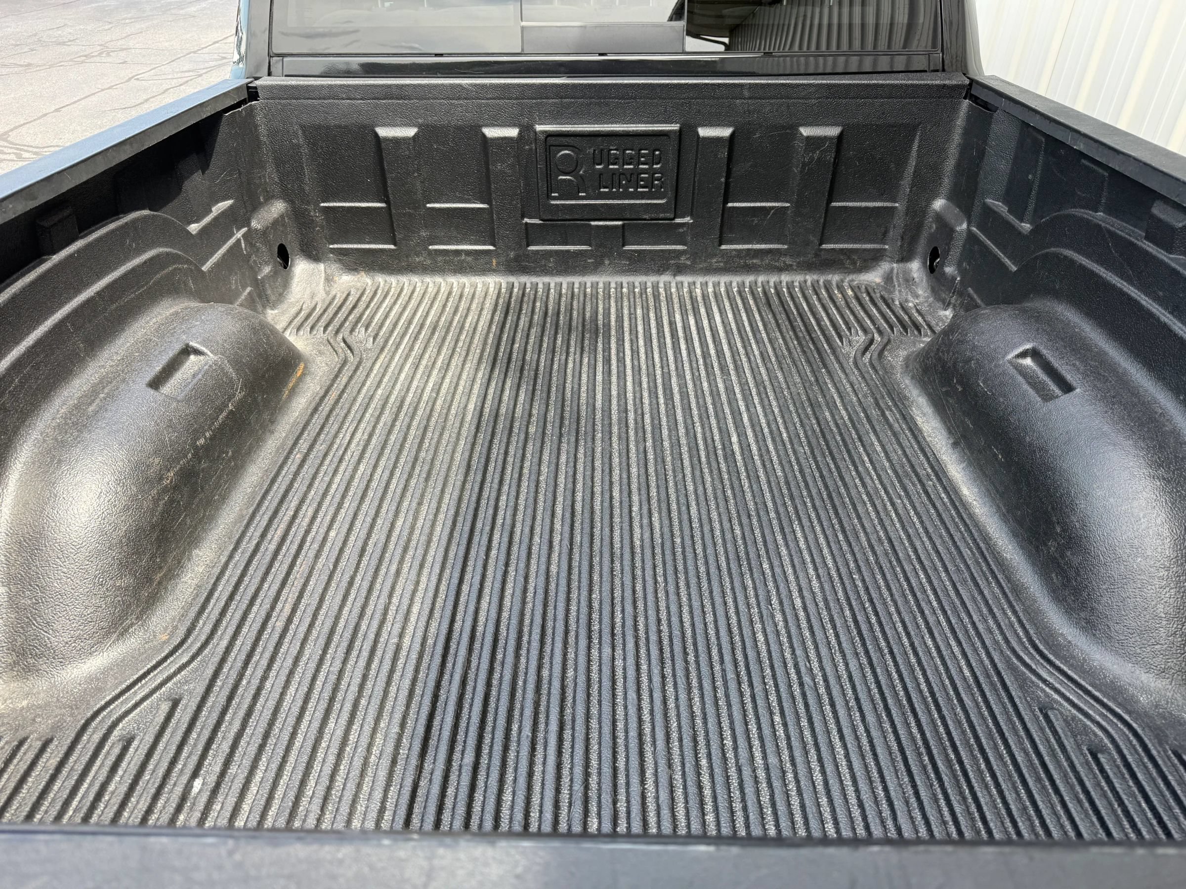 Used 2018 RAM 2500 SLT AWD/4WD image 6