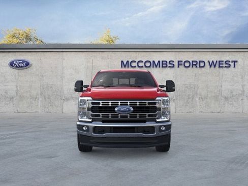New 2026 Ford F250 XLT w/ FX4 Off-Road Package AWD/4WD image 2