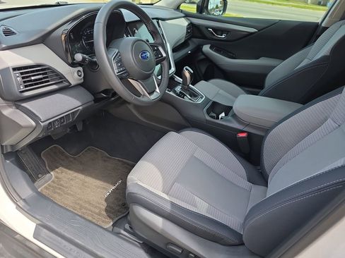 Certified 2025 Subaru Outback Premium image 11