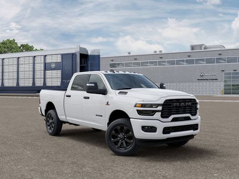 New 2026 RAM 2500 Big Horn AWD/4WD image 5