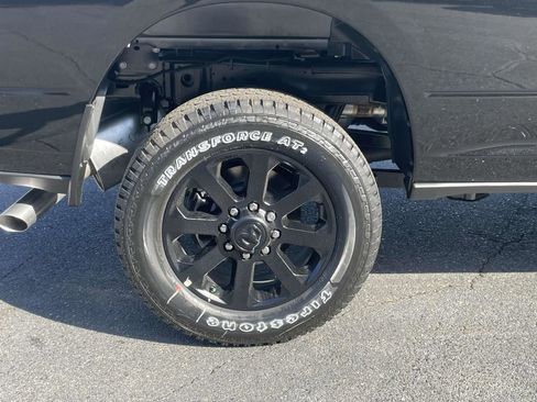 New 2026 RAM 2500 Big Horn AWD/4WD image 13