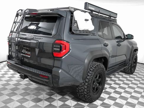 Used 2025 Toyota 4Runner TRD Off-Road image 5