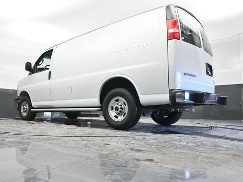 Used 2024 GMC Savana 2500 w/ Driver Convenience Package image 46
