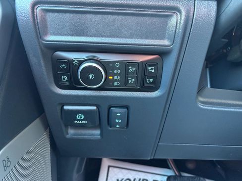 Used 2025 Ford F150 Lariat w/ Equipment Group 502A High image 16