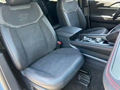 New 2026 Ford Explorer ST w/ Sun And Sound Package AWD/4WD image 19