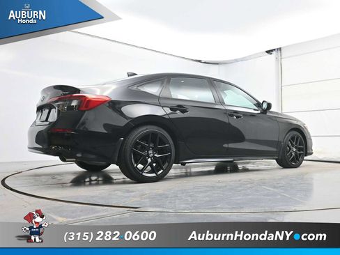 Used 2023 Honda Civic Sport image 21