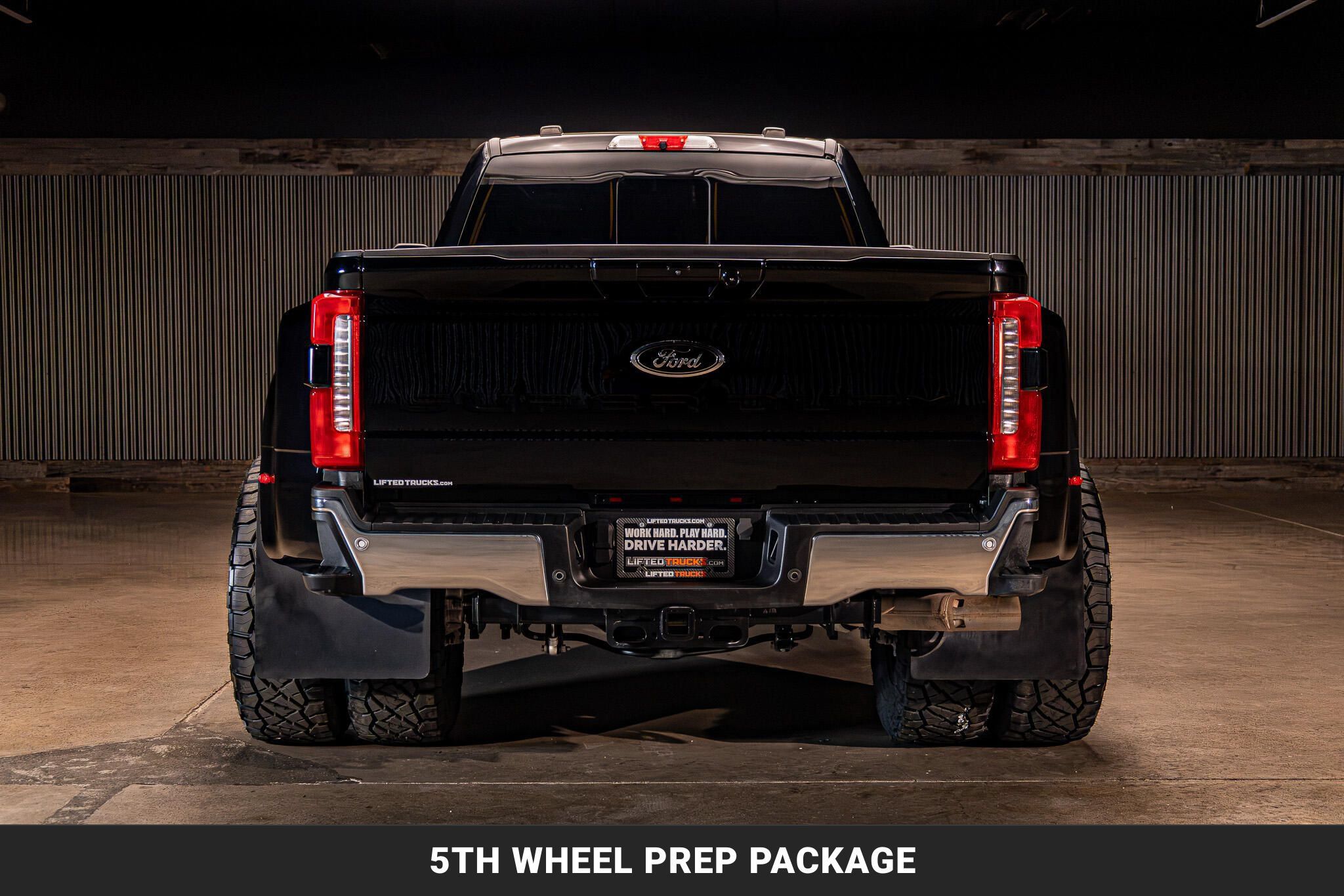 Used 2023 Ford F350 Lariat w/ Lariat Ultimate Package AWD/4WD image 8