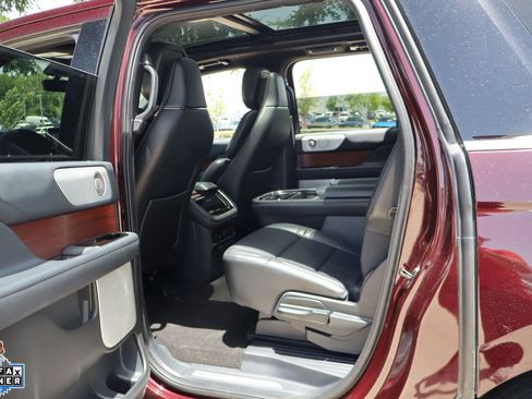 Used 2023 Lincoln Navigator L Reserve AWD/4WD image 26