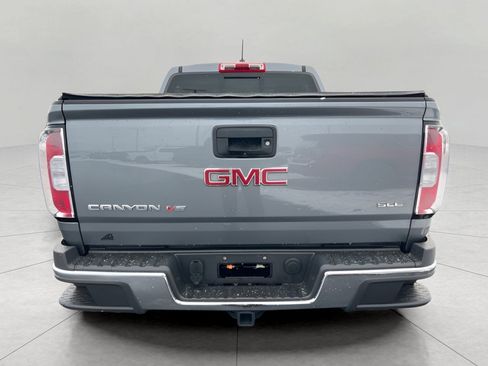 Used 2020 GMC Canyon SLE w/ Elevation Edition image 7