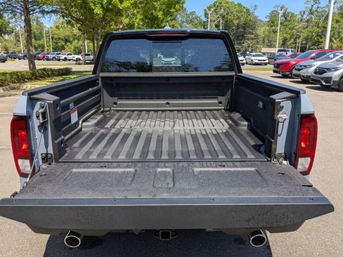 New 2026 Honda Ridgeline Black Edition image 9