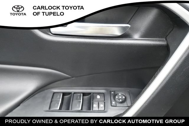 Used 2024 Toyota RAV4 XLE FWD image 11