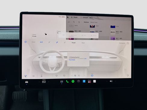 Used 2024 Tesla Model 3 Standard Range RWD image 12