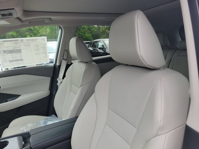 New 2026 Nissan Rogue Dark Armor FWD image 16