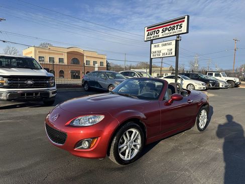 Used 2009 MAZDA MX-5 Miata Sport image 9