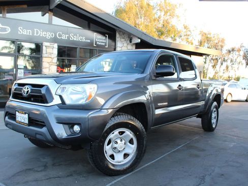 Used 2013 Toyota Tacoma PreRunner w/ SR5 Pkg RWD image 1