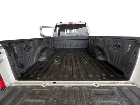 Used 2022 Ford F250 Lariat w/ Black Appearance Package image 19