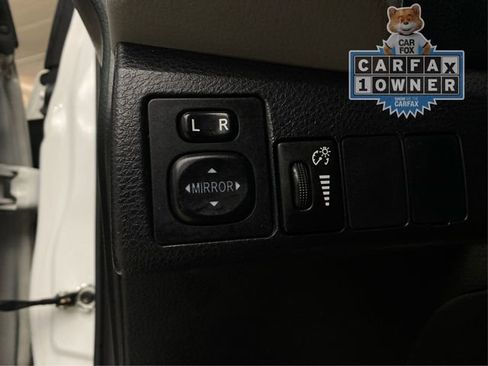 Used 2016 Toyota Corolla LE FWD image 22