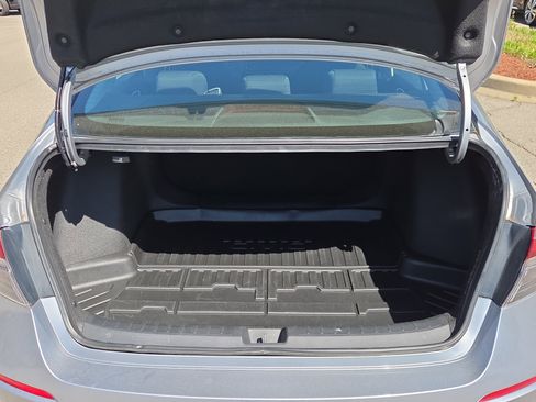 Used 2022 Honda Civic LX image 13