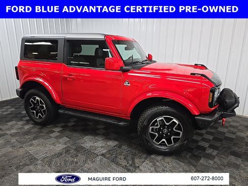 Used 2021 Ford Bronco Outer Banks image 1
