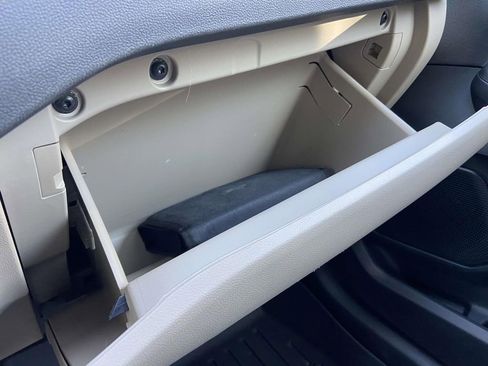 Used 2020 Ford Escape SEL image 29