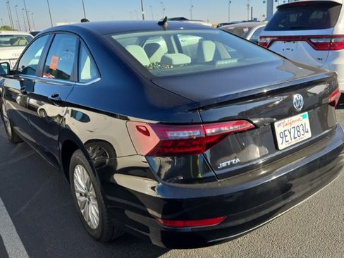 Used 2020 Volkswagen Jetta S FWD image 2