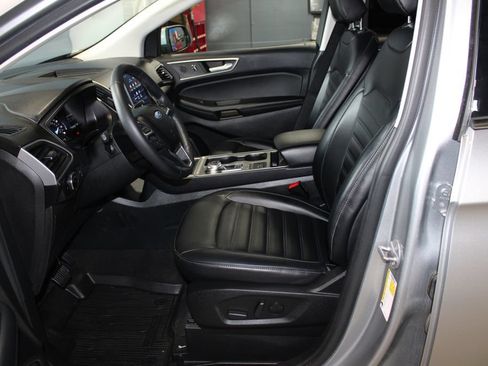 Used 2023 Ford Edge SEL AWD/4WD image 9