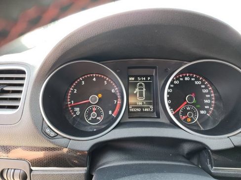 Used 2014 Volkswagen GTI Wolfsburg Edition FWD image 26