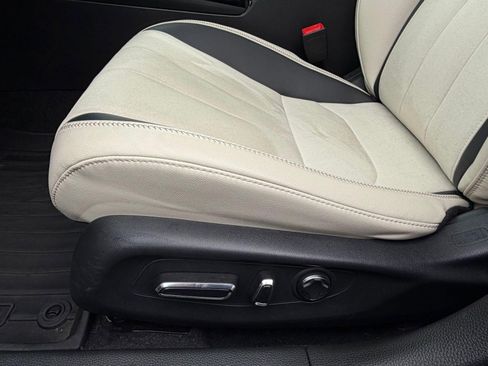 Used 2023 Acura Integra A-Spec image 14