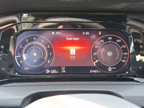 Used 2024 Volkswagen GTI SE image 28