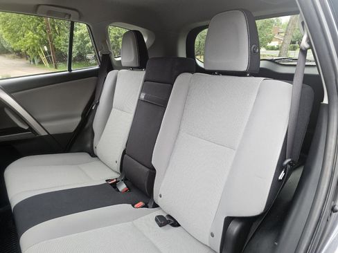 Used 2018 Toyota RAV4 XLE w/ Convenience Package AWD/4WD image 26