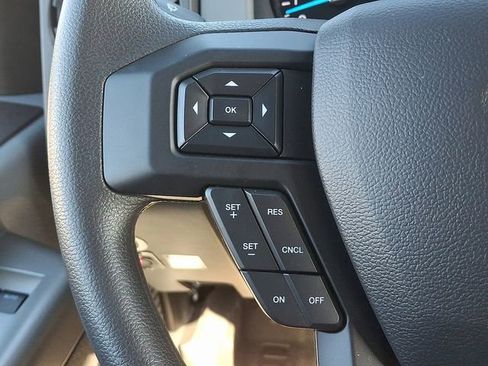 Used 2023 Ford F650 2WD Regular Cab Super Duty image 19
