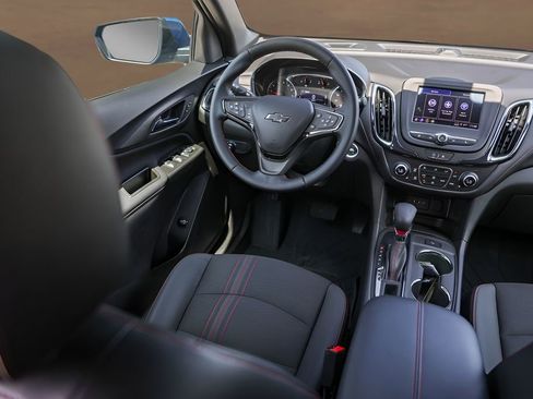 Used 2024 Chevrolet Equinox RS w/ LPO, Floor Liner Package FWD image 24