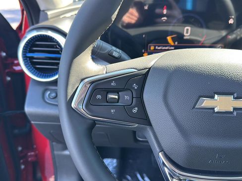 New 2026 Chevrolet Trax LT w/ Driver Confidence Package image 18