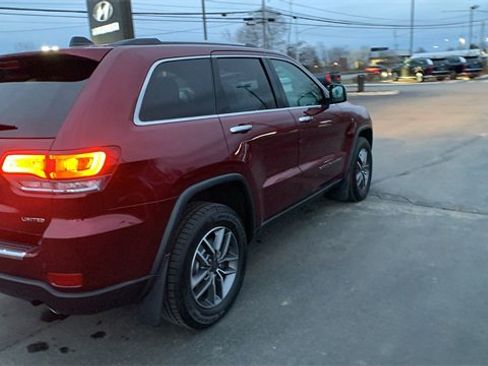 Used 2021 Jeep Grand Cherokee Limited image 5